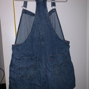 Levi’s shorts overalls